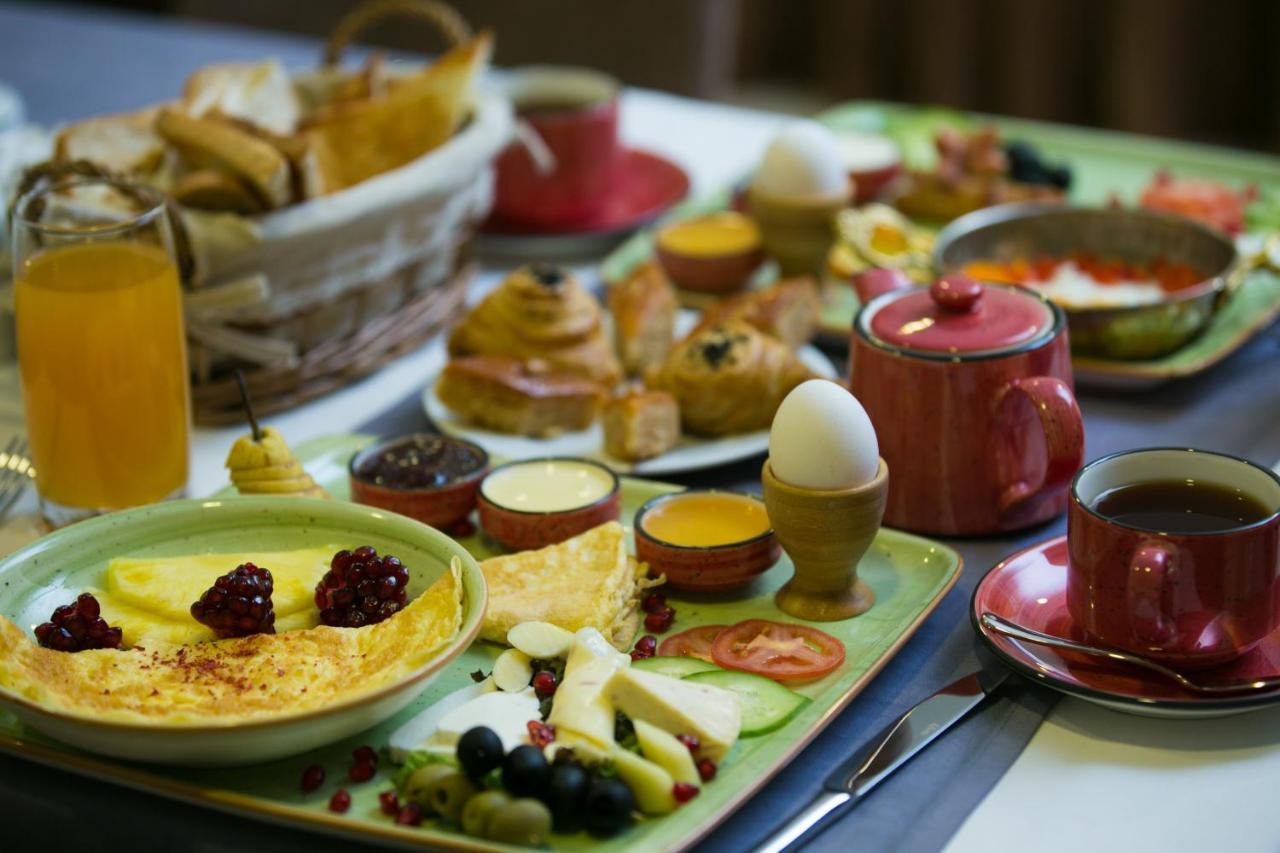Da Vinci Boutique Hotel บากู ภายนอก รูปภาพ