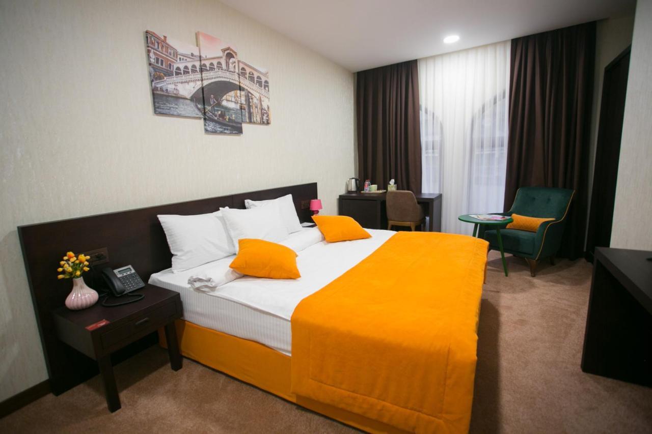 Da Vinci Boutique Hotel บากู ภายนอก รูปภาพ