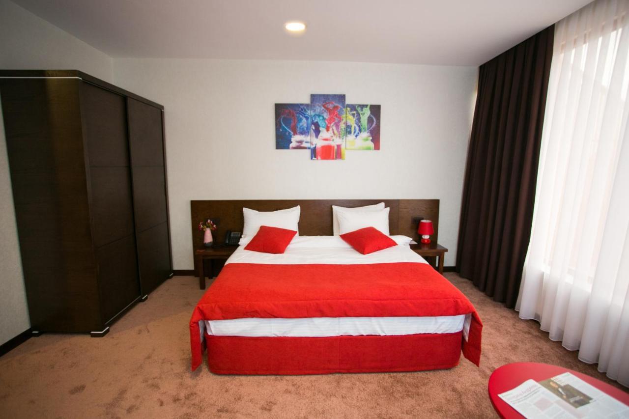 Da Vinci Boutique Hotel บากู ภายนอก รูปภาพ