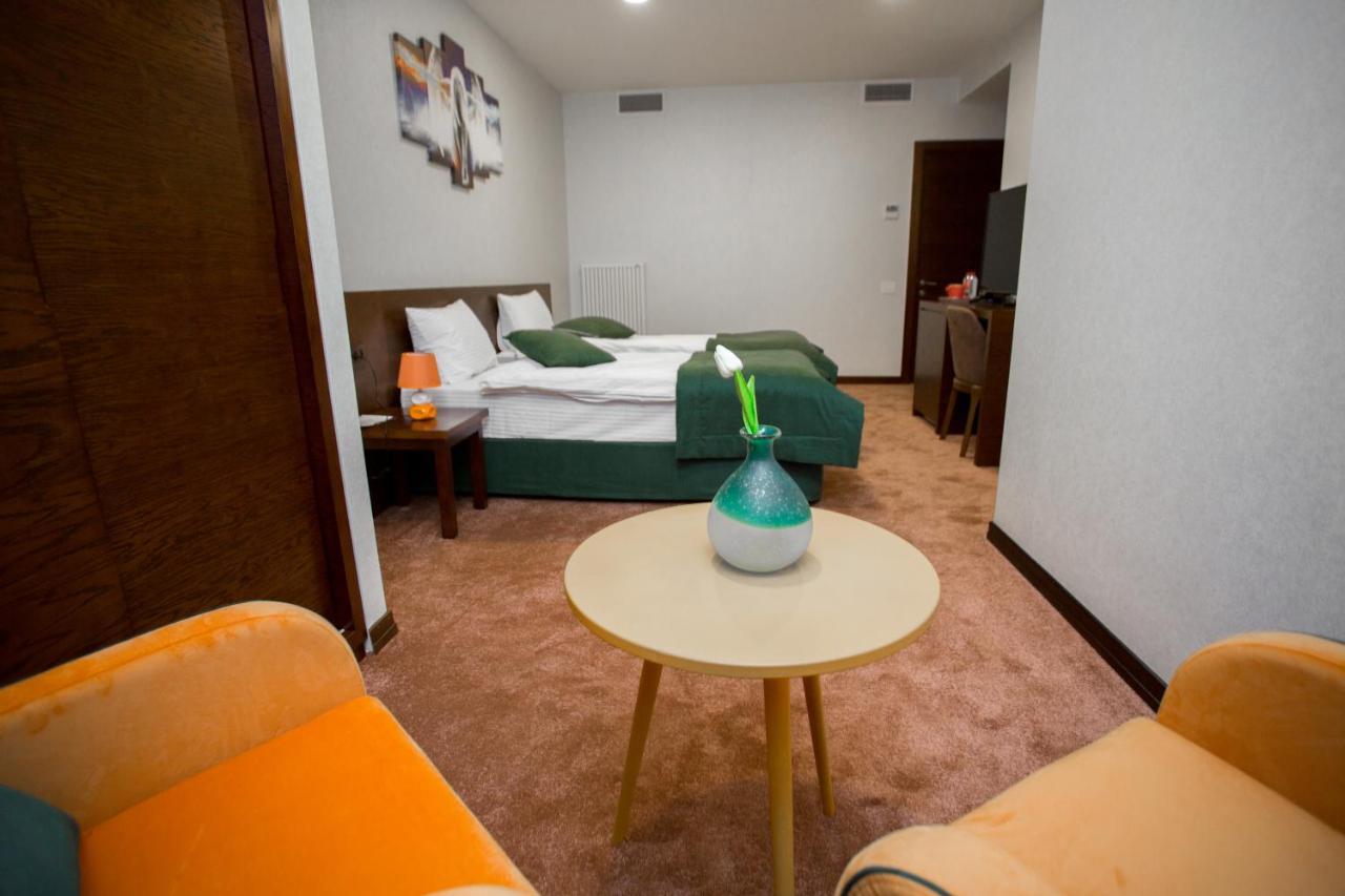 Da Vinci Boutique Hotel บากู ภายนอก รูปภาพ