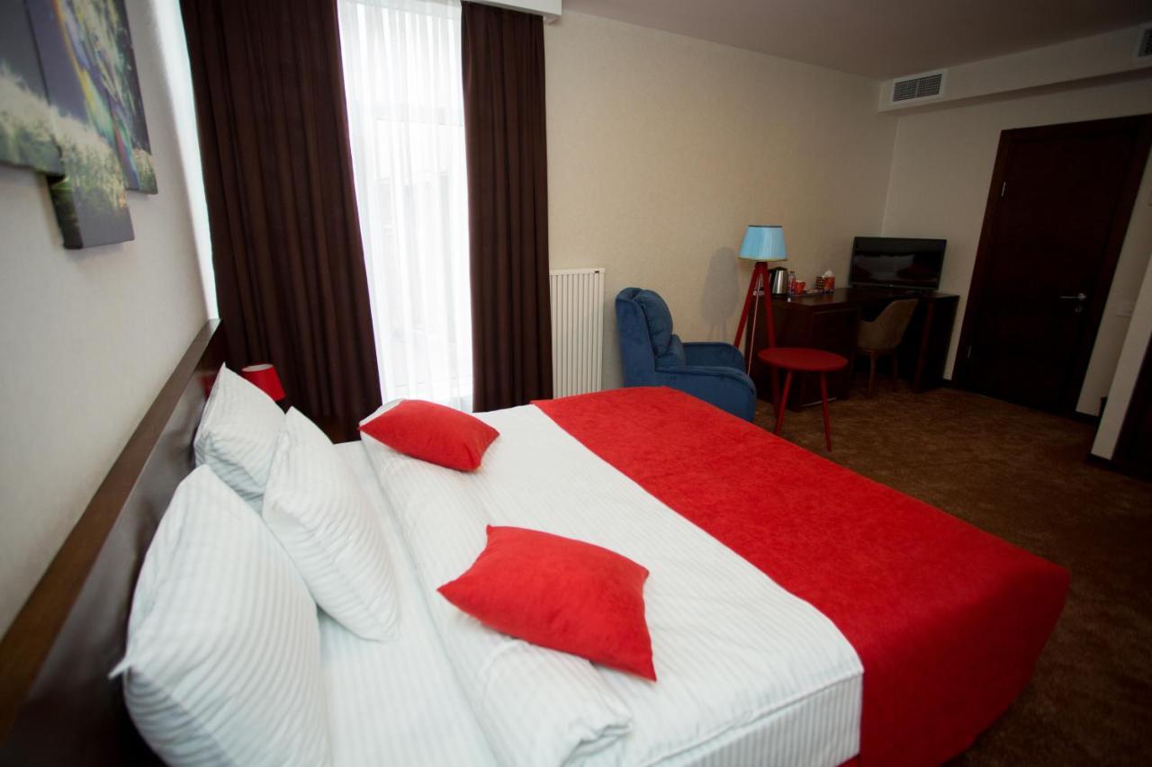Da Vinci Boutique Hotel บากู ภายนอก รูปภาพ